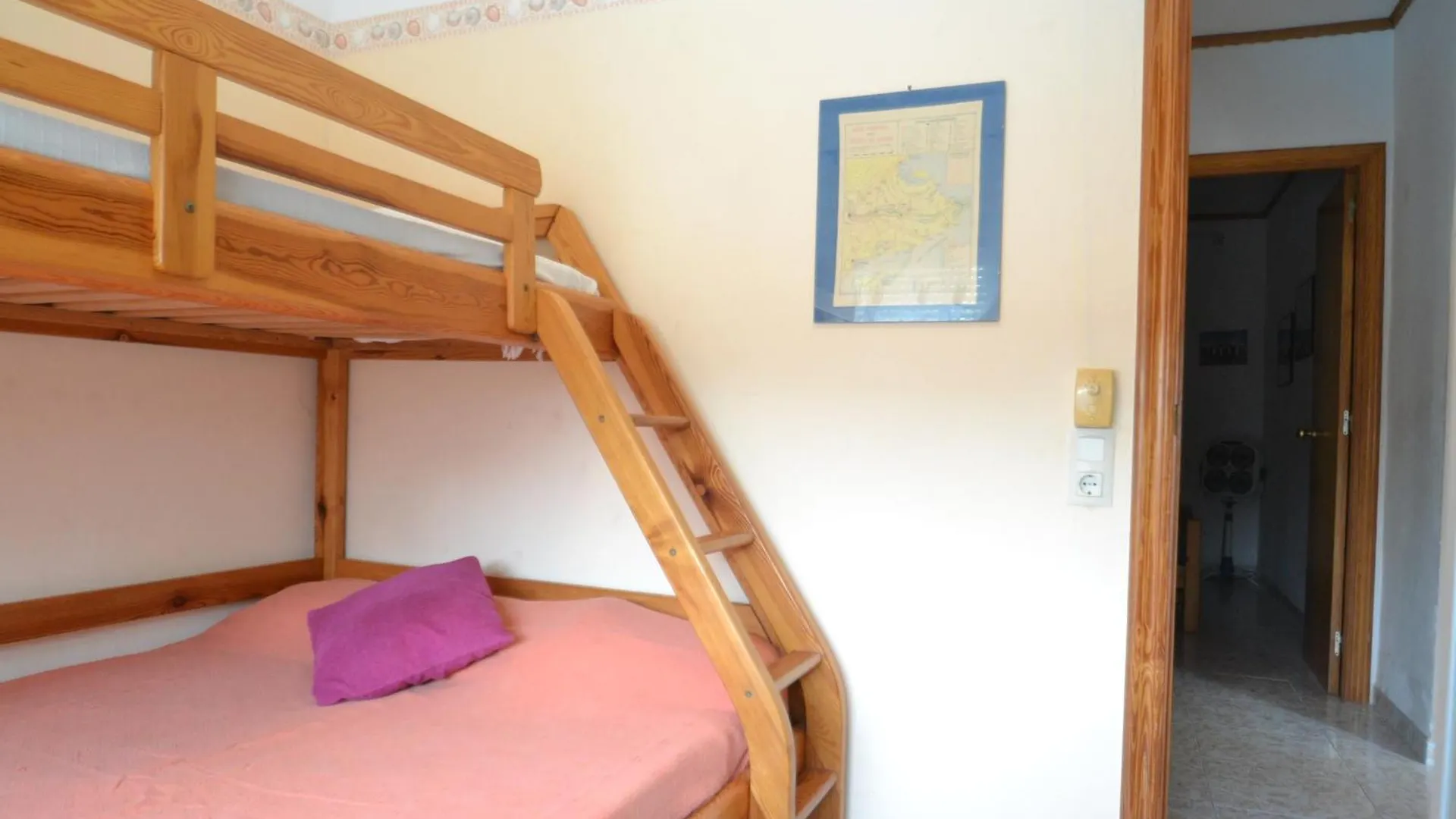 Casa Viva Para 4 Personas Riumar